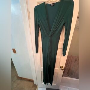 Bebe Deep Green Long Sleeve Dress 💚🎄✨